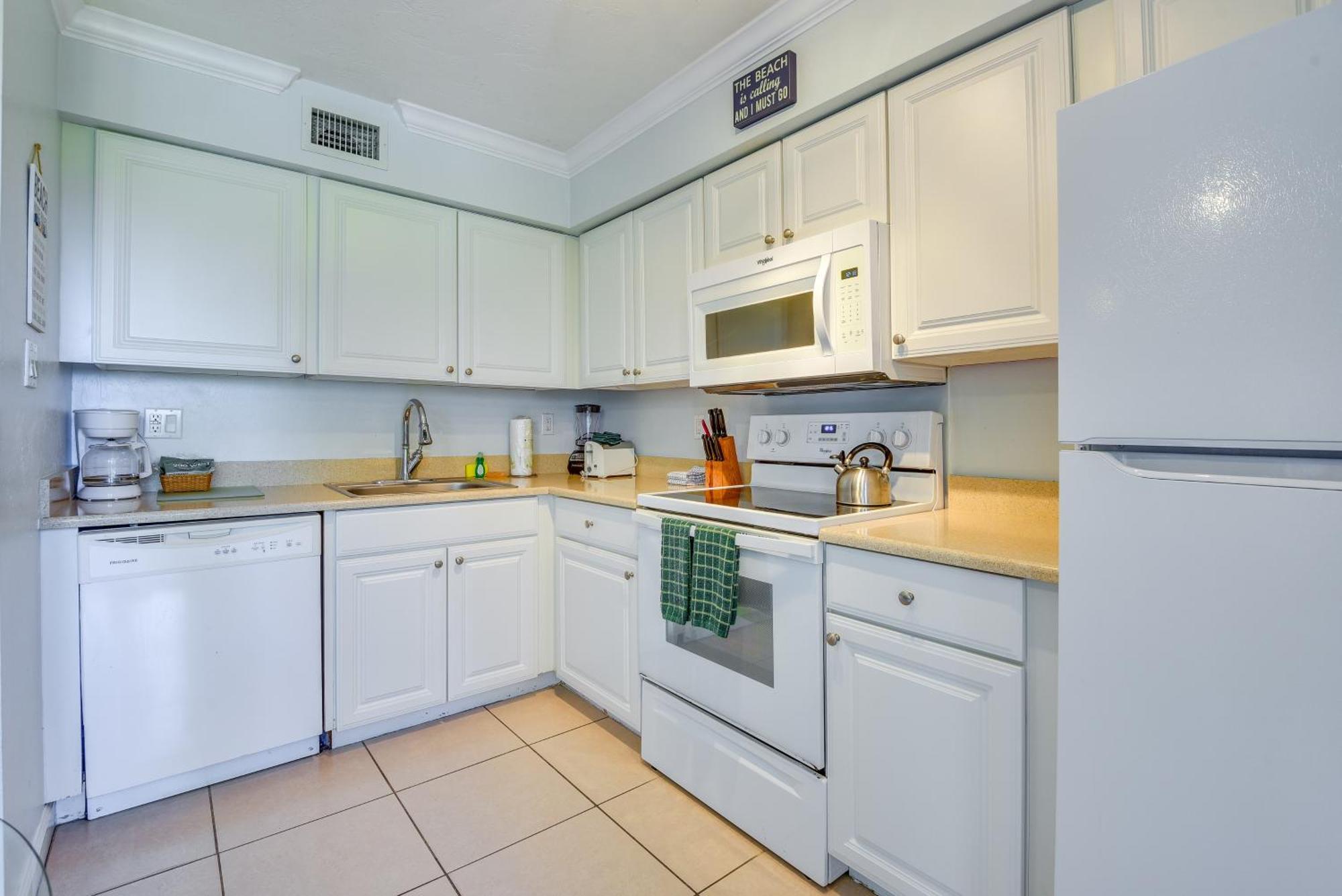 Apartmán Gulf Getaway With Porch And Direct Beach Access! Longboat Key Exteriér fotografie